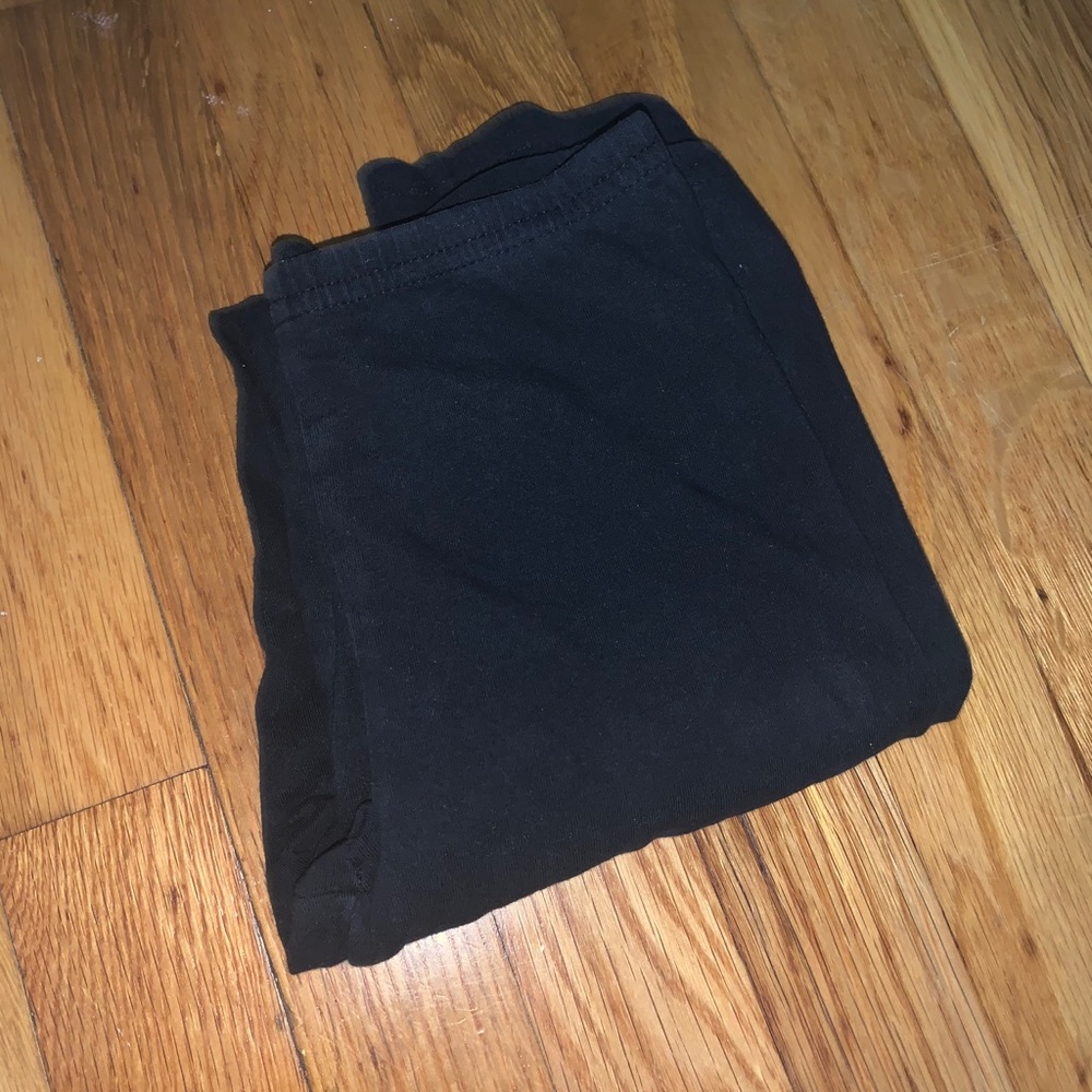 Black leggings